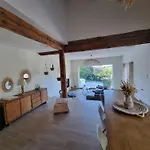 Thaïs Villa Nîmes