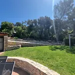 Thaïs Villa *